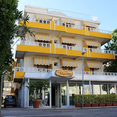 ריצ'יונה Hotel Massimo מראה חיצוני תמונה