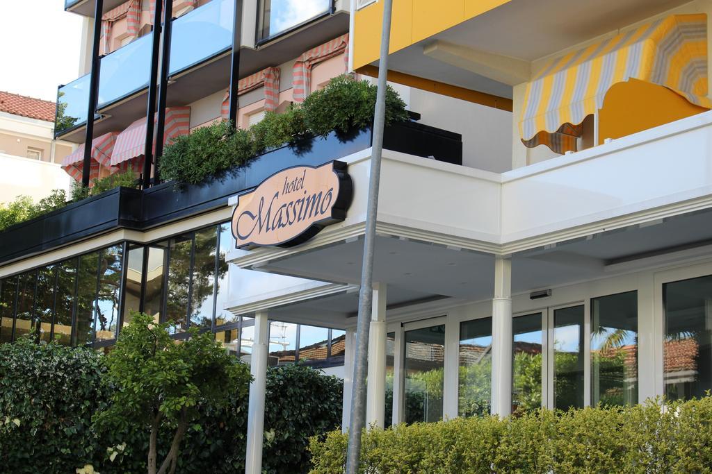 ריצ'יונה Hotel Massimo מראה חיצוני תמונה