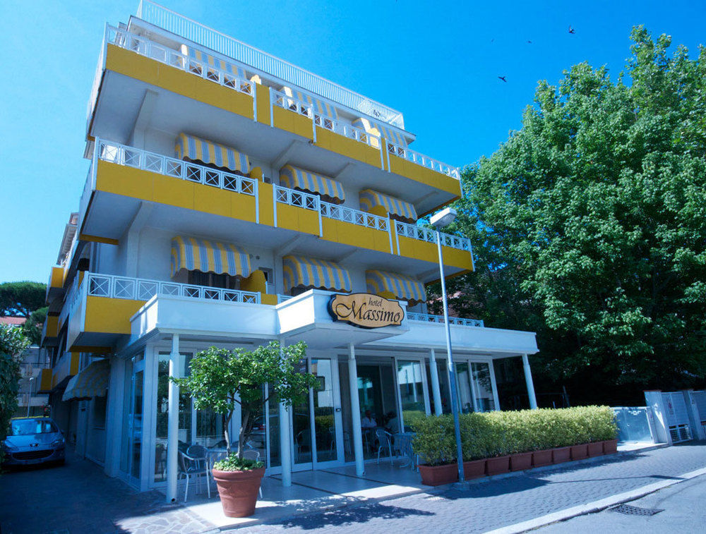 ריצ'יונה Hotel Massimo מראה חיצוני תמונה